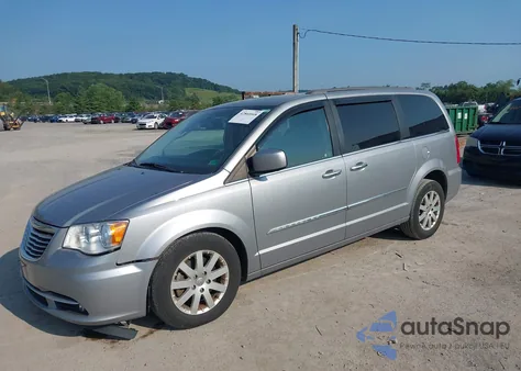 2016 Chrysler Town & Country Touring из США, поврежденный, VIN 2C4RC1BG4GR189752
